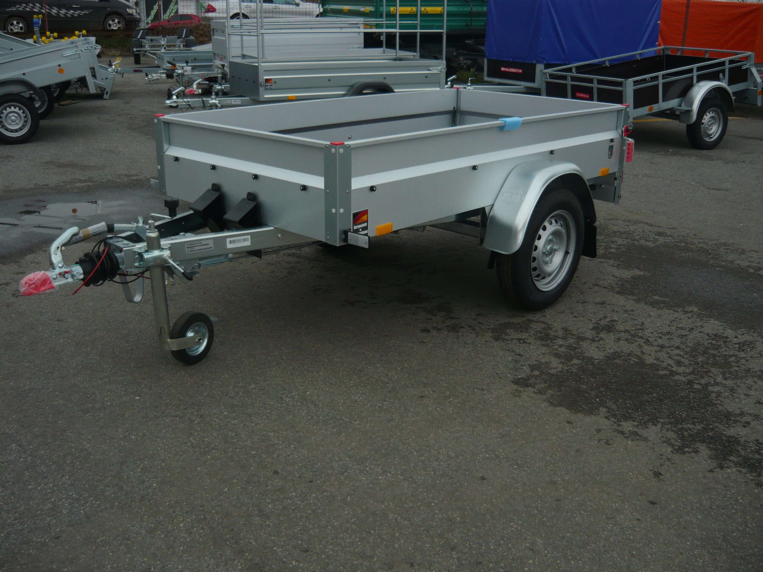 Remorcă Stema BASIC G-750 KG !