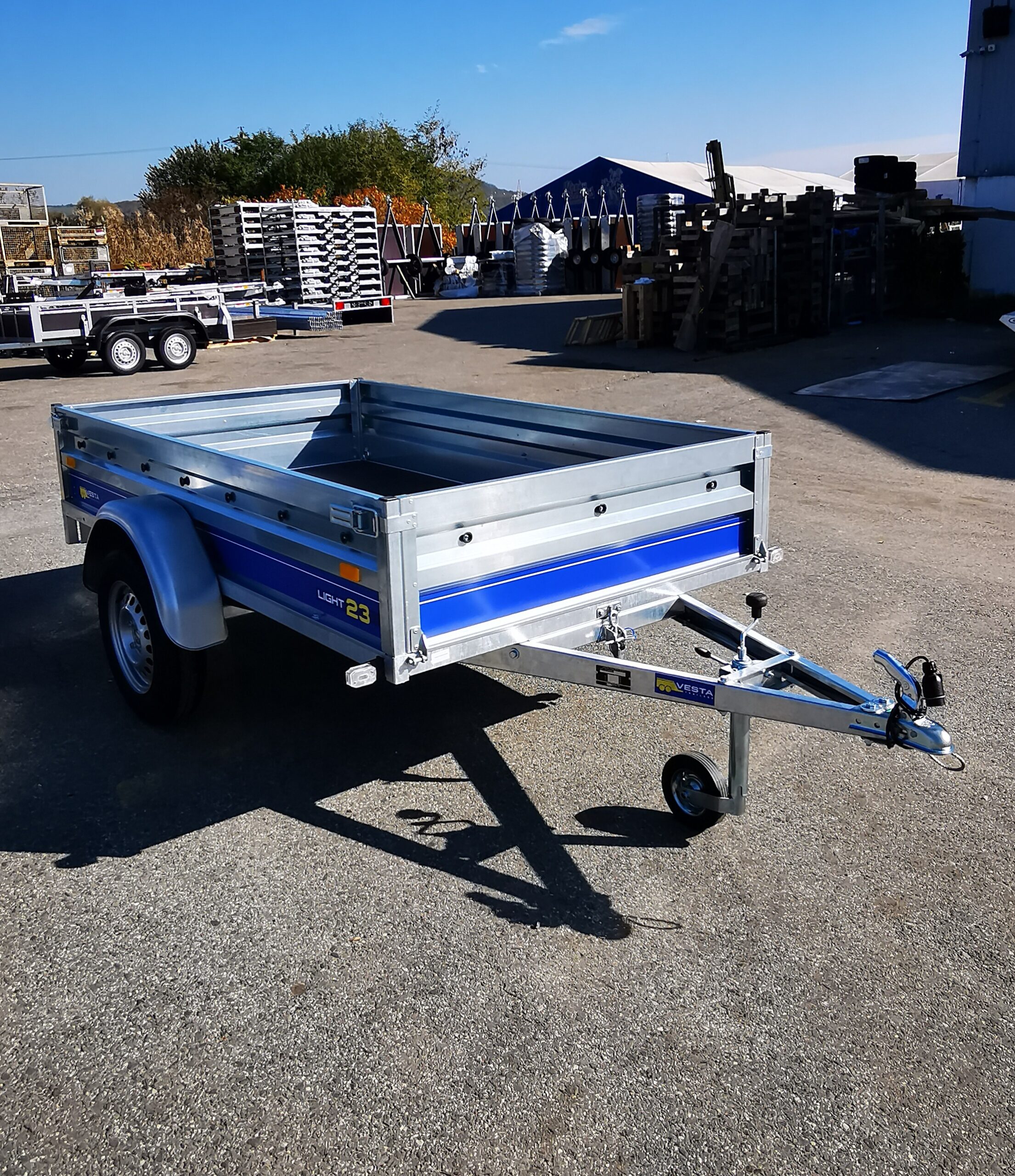 REMORCA VESTA 23  (productie Serbia)